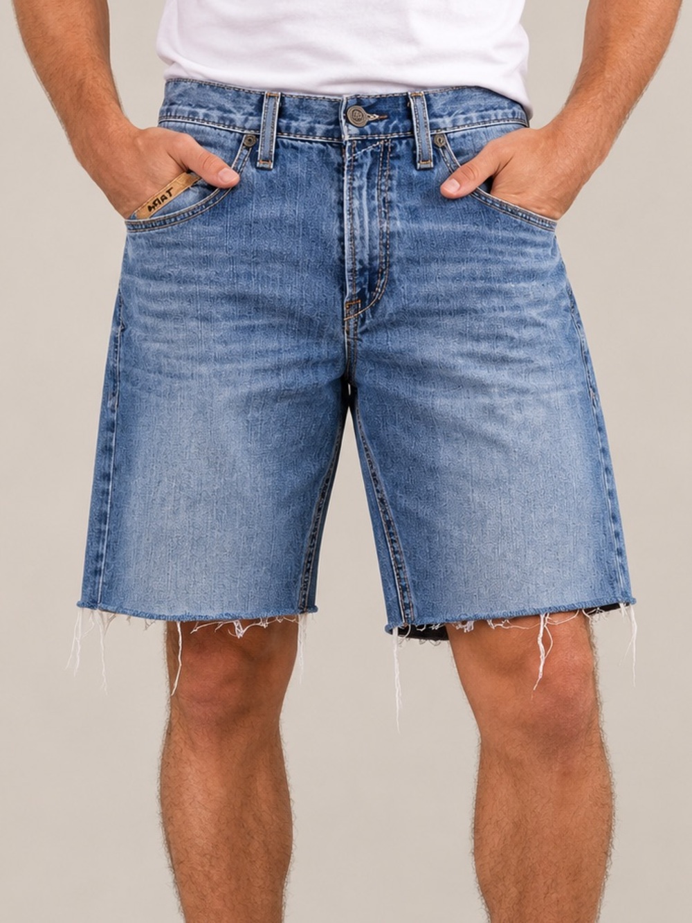 Ariat M5 Straight Leg Cutoff Denim Shorts Light Wash Men’s Size 32